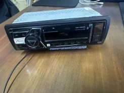 Aura AMH-88DSP ����