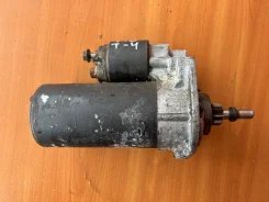 ������� VW Caravelle 1995 068911023G �4 ACU 068911023G ����