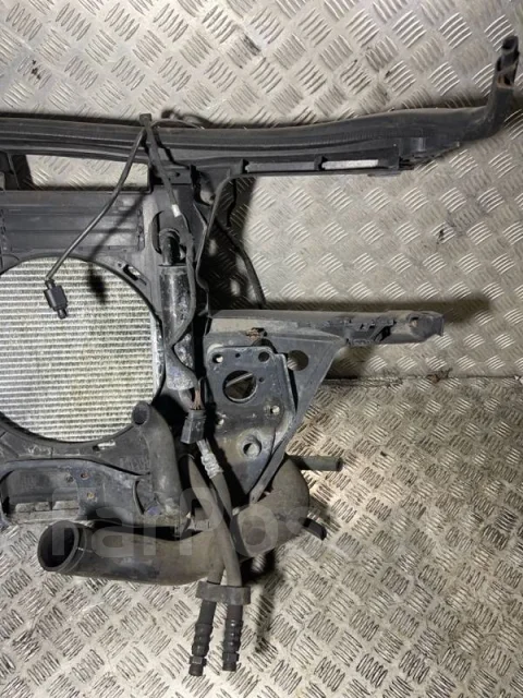 ������ ���������� Audi A6 2001 4B0805588N C5 AYM 4B0805588N ����