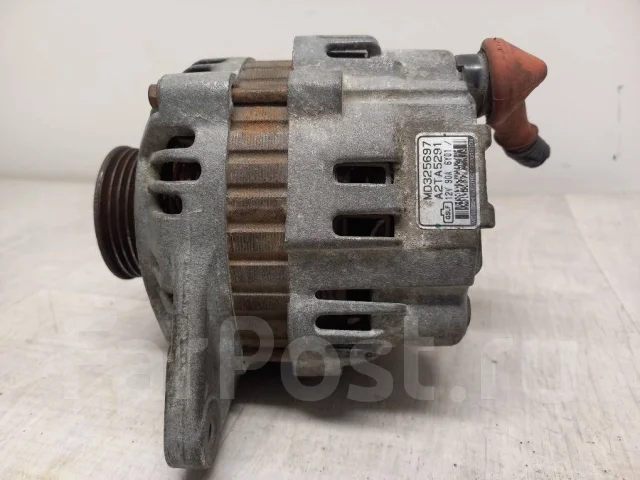 ��������� Mitsubishi Lancer MD325697 CS MD325697 ����