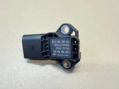 ������ ����������� �������� Jetta VS5 2023 04E906051A 6000 �� 1.4 DJS 04E906051A ����