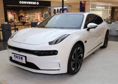 ������� Zeekr 001 ����