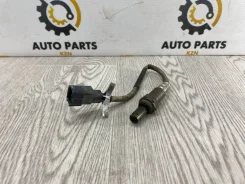 ������ ����������� Toyota Camry 8946506290 XV50 8946506290 ����