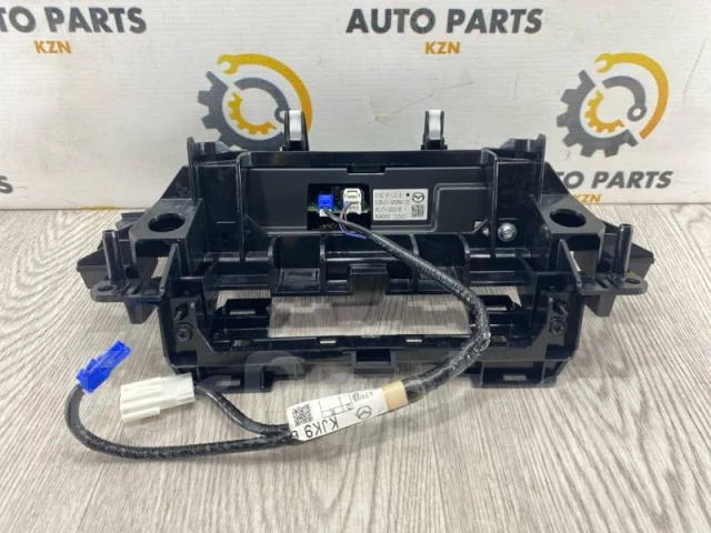 ������� Mazda CX-5 K123611J0C KF K123611J0C ����