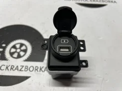 Usb ������� KIA Sorento 2018 96125C5010 UM D4HB 96125C5010 ����