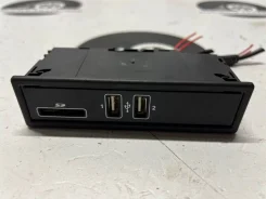 Usb ������� Mercedes-BENZ X-Class 2019 A2058200526 W470 OM642 A2058200526 ����