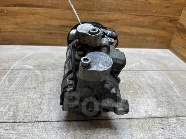 ���������� ������������ Audi A6 4F0260805F C6 4F0260805F ����