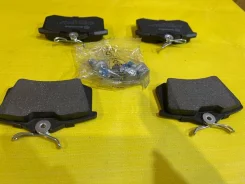 ��������� ������� Audi �4 440605713R, ������ 440605713R ����