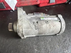 ������� Volkswagen Transporter 02E911023Q T5 2.0 TDI 02E911023Q ����