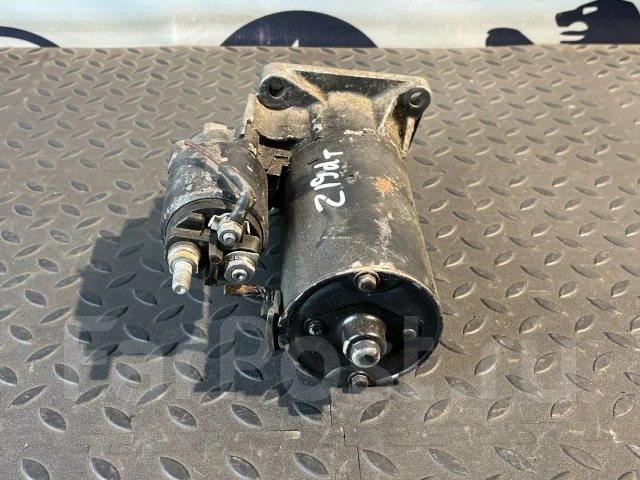 ������� Opel Zafira/B 2005-2014 55352882 ����
