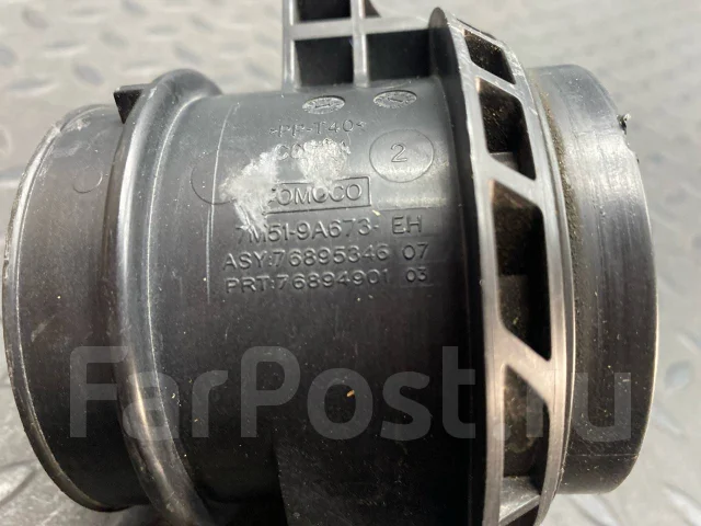 ���������� (����) Ford Focus 2004-2011 1480570 ����