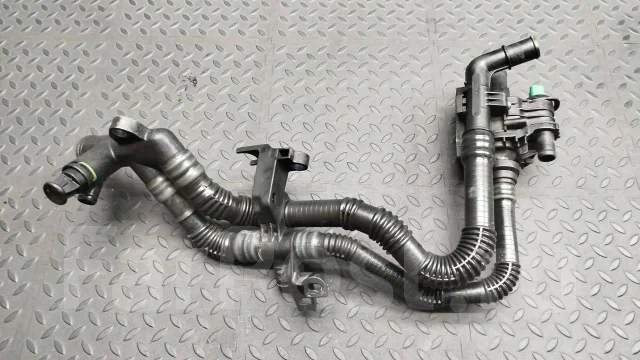 ��������� Ford Focus/2 2004-2011 1313841 ����