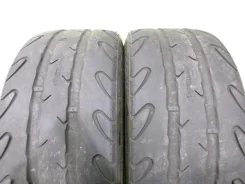 Armstrong Blu-Trac Race