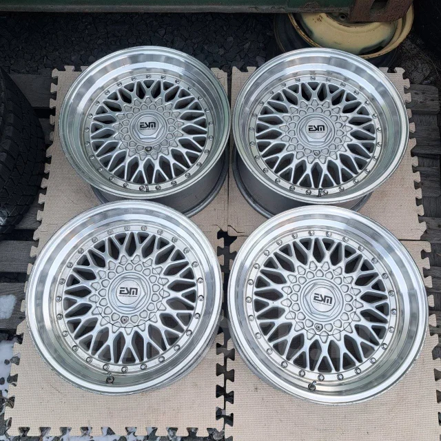 ESM. 8.5x17", 5x100, ET20 ����