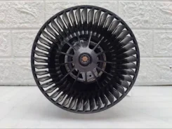 ����� ����� FORD Focus 3 2012 AV6N18456CA ����� QXDA AV6N18456CA ����