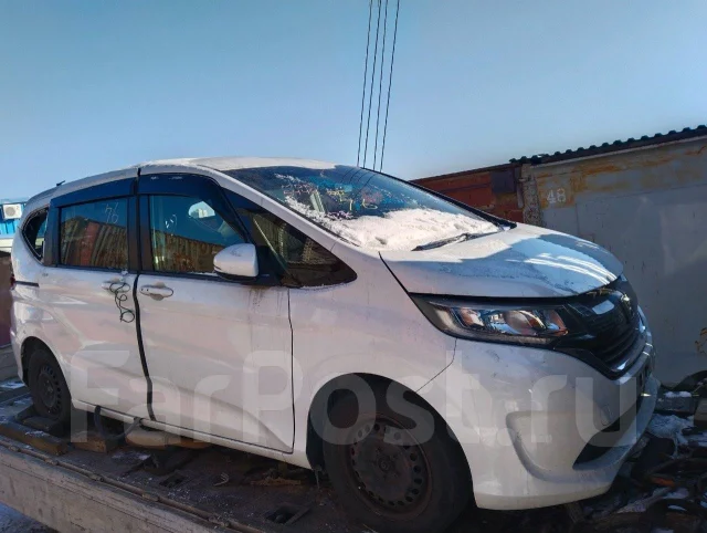 Honda Freed. GB5, L15B ����