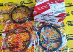 ��������� ������ Toyota 13011-16280 1301116280 ����