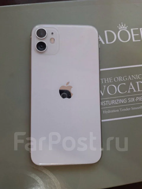 Apple iPhone 11. �/�, 64 ��, �����, 3G, 4G LTE, 5G, ����������, NFC ����