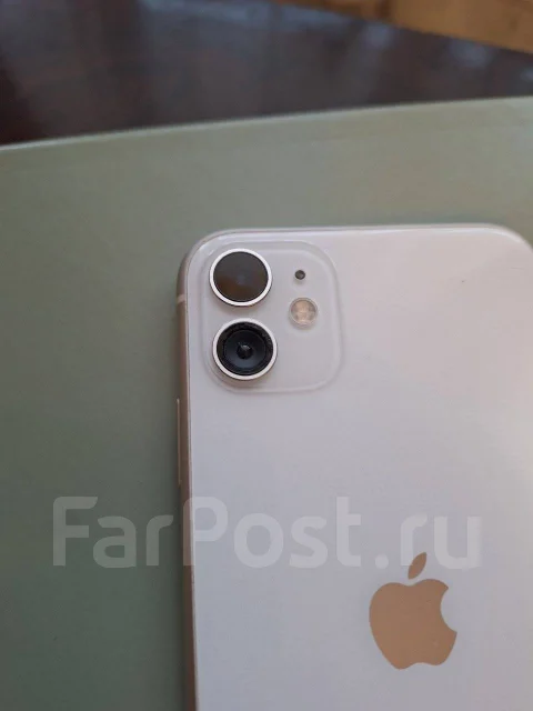 Apple iPhone 11. �/�, 64 ��, �����, 3G, 4G LTE, 5G, ����������, NFC ����