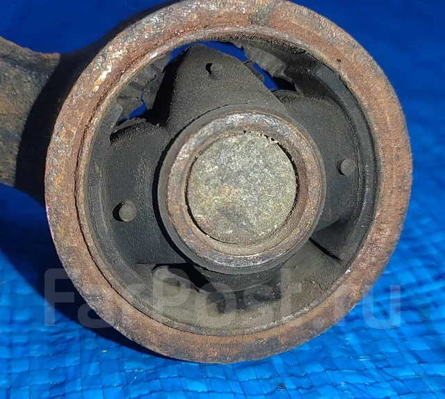 ������� ��������� TY RAV4 SXA10 52380-42070 ����