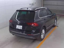 Volkswagen Tiguan. VWGZZZ5NZHW891931 ����