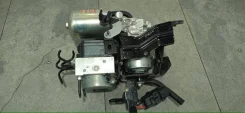 ���� ABS Toyota Prius 2015-2023 4451047070 ZVW50 4451047070 ����