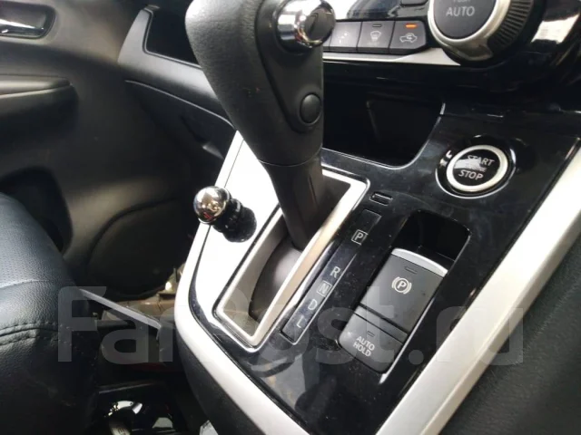 Nissan Serena. GFNC27, MR20DD ����