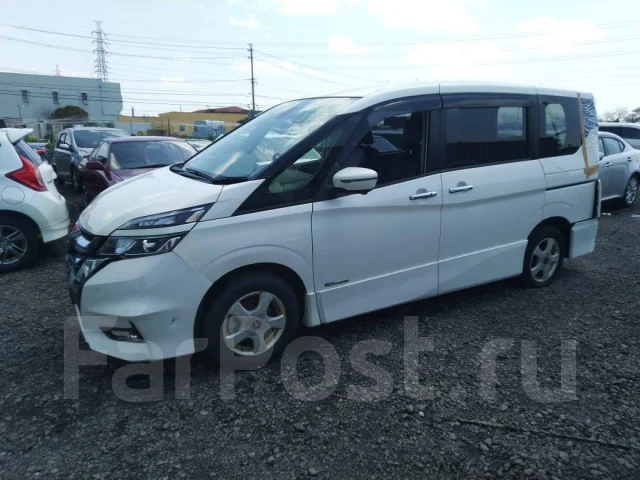 Nissan Serena. GFNC27, MR20DD ����
