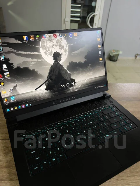 Dell Alienware m15 R6. 15.6", 180����, ��� 16 ��, ���� 512���, WiFi: 1, Bluetooth: 1, ����������� �� 2��. ����