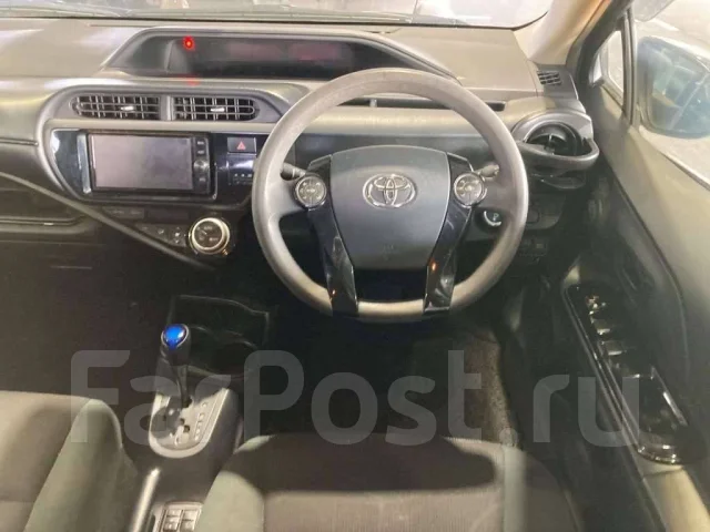 Toyota Aqua. NHP10, 1NZFXE ����