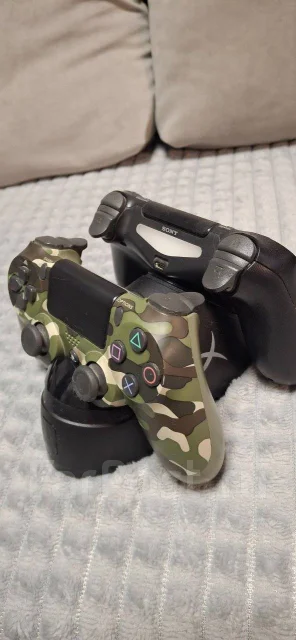 Sony PlayStation 4 ����