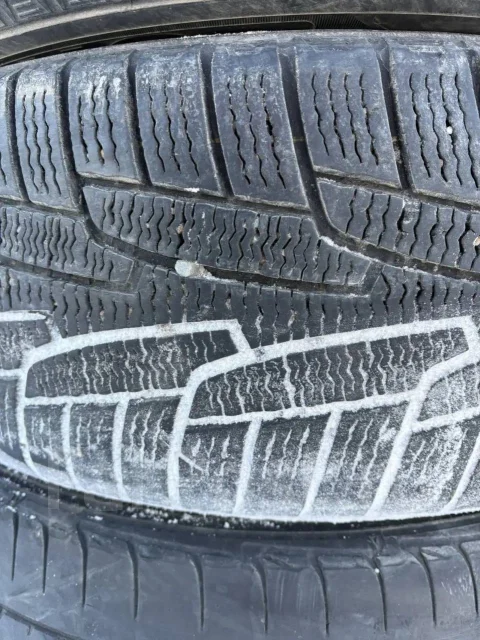 Kumho I'Zen KW31. ������, ��� �����, �/�, ����� 30 % ����