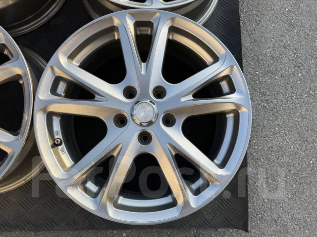 TWS Calum. 7.0x17", 5x114.3, ET48, �� 73���. ����