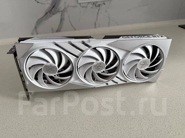 GeForce RTX 4070 ����