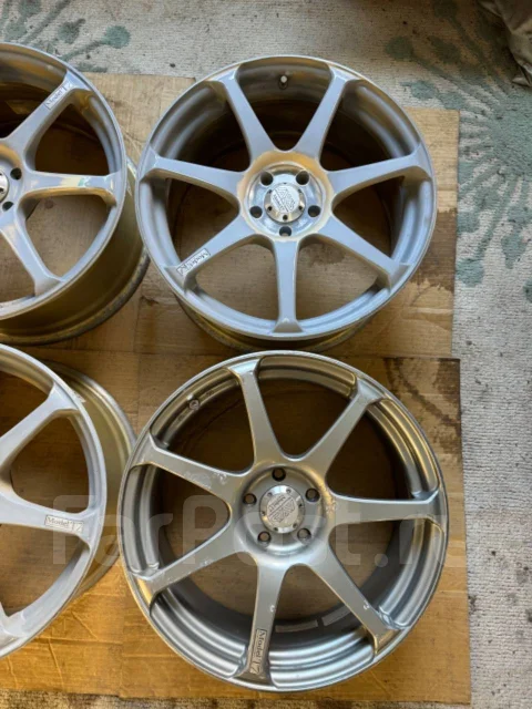 AVS Model T7. 7.5x17", 5x100, ET50, �� 71���. ����