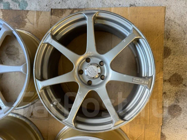 AVS Model T7. 7.5x17", 5x100, ET50, �� 71���. ����