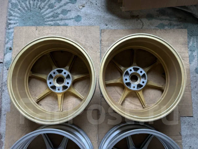 AVS Model 7. 7.0x17", 5x114.3, ET45, �� 72���. ����