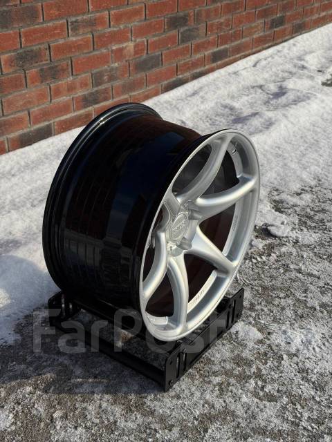 Rota Kensei. 9.5x18", 5x114.3, ET22, �� 73,1���. ����