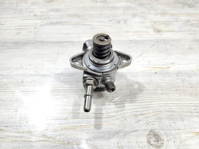 ���� Ford Focus CM5E9D376CB 3 CM5E9D376CB ����