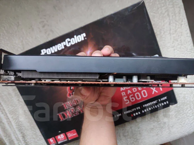 Radeon RX 5600 XT ����