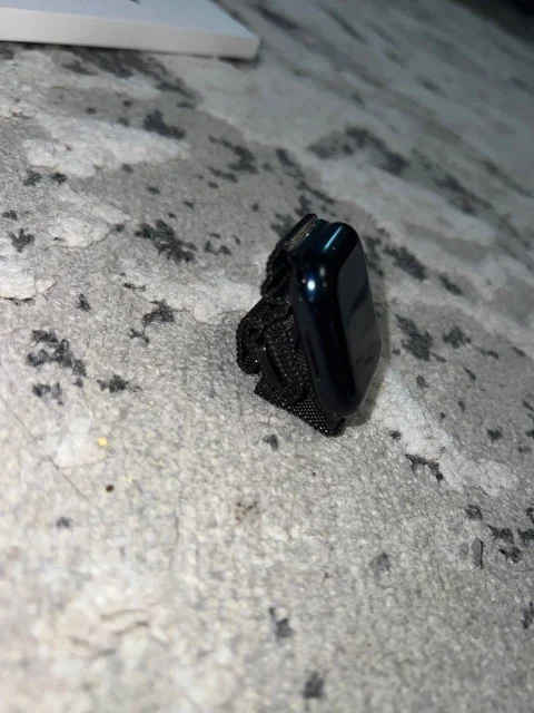 Apple Watch Series 8 ����