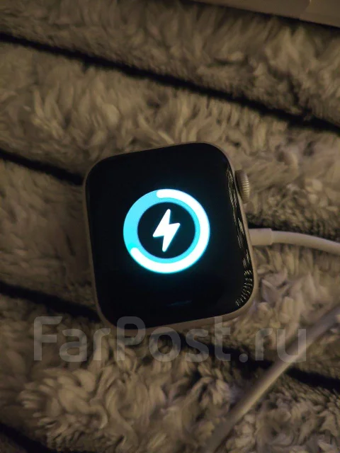 Apple Watch SE. GPS, NFC ����