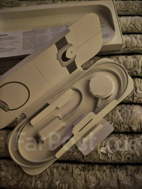 Apple Watch SE. GPS, NFC ����