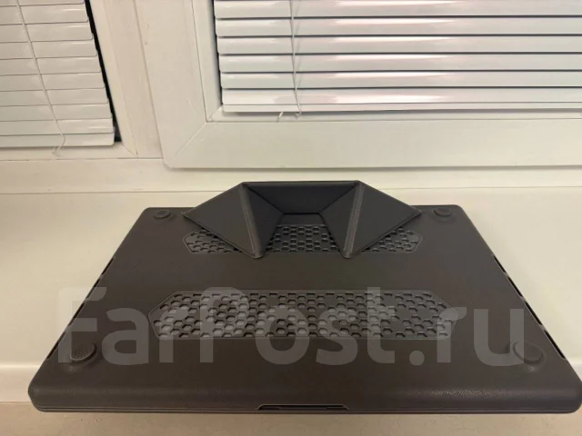 Apple MacBook Pro 16 2021. 16.1", ��� 32 ��, ���� 512���, WiFi: 1, Bluetooth: 1, ����������� �� 21��. ����