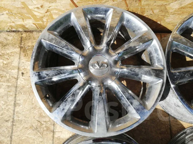 Infiniti