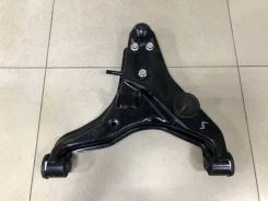 ����� �������� Mitsubishi Pajero Sport ajero/Montero Sport KS 2015-2021 [4013A472] 4013A472 ����