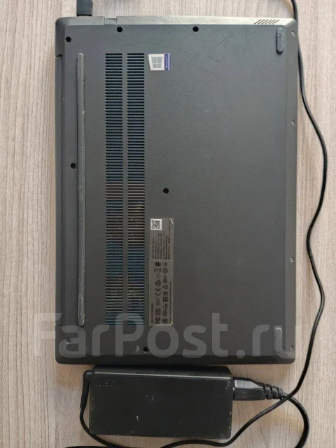 Lenovo IdeaPad L340-17IRH. 17.3", 2,4����, ��� 16 ��, ���� 500���, WiFi: 1, Bluetooth: 1 ����