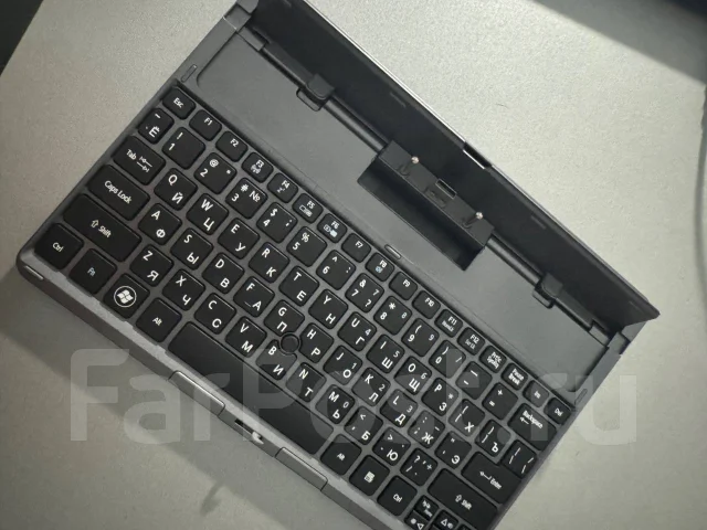 Acer Iconia Tab W510. 10.1", 1����, ��� 2048 ��, ���� 32���, WiFi: 1, Bluetooth: 1 ����