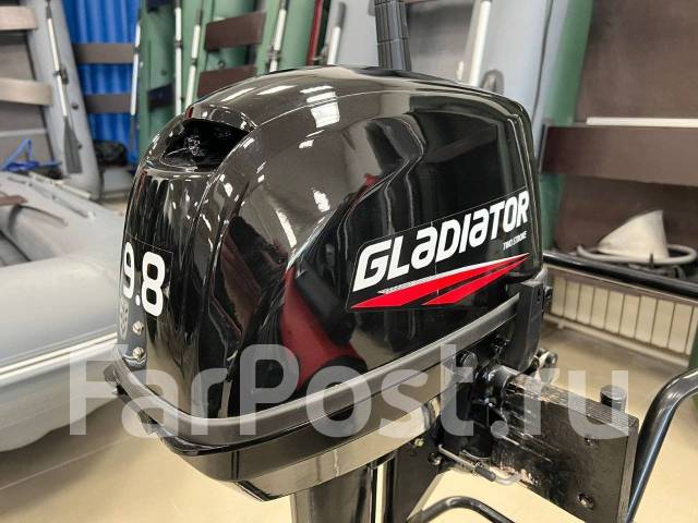 Gladiator. 9,8��.�., 2-�������, ����������, ���� S (381 ��), 2026 ��� ����