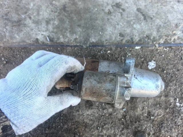 ������� Nissan 23300-4E210 ����